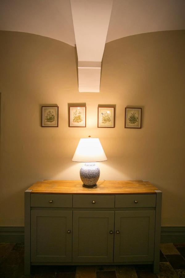 Wild Garlic Stays, Mumbles Newton  Экстерьер фото