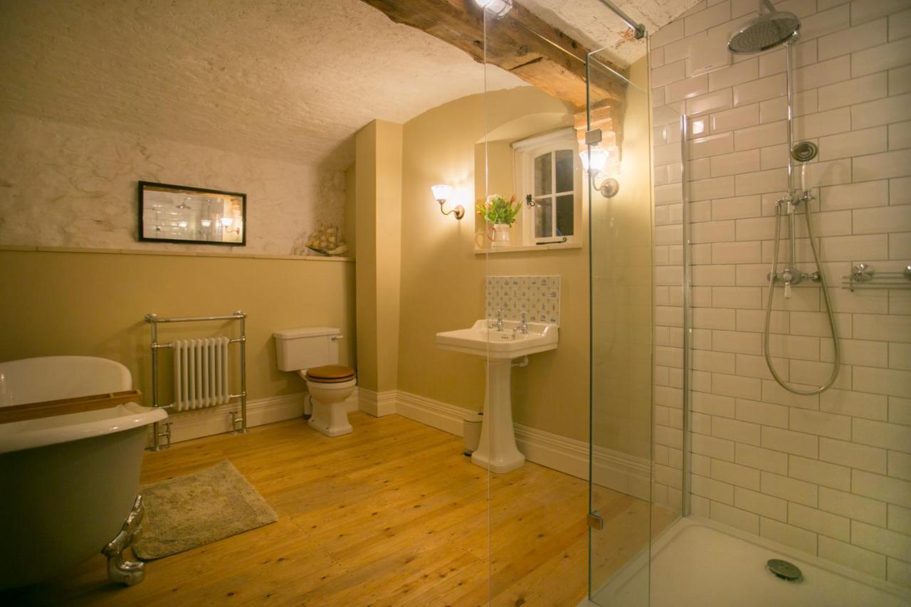 Wild Garlic Stays, Mumbles Newton  Экстерьер фото